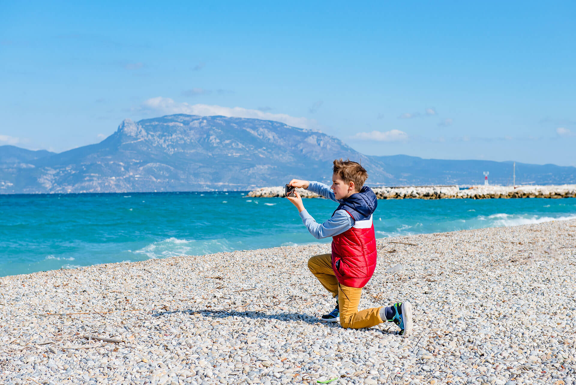Το μεταναστευτικό και πάλι…